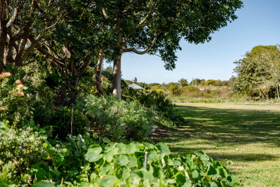 4 Bedroom Property for Sale in Goose Valley Western Cape